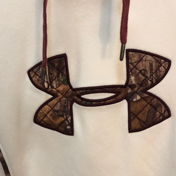 Under armour realtree sweatshirt - Picture 3 of 5
